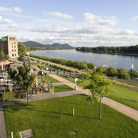 Surfer Loft With Ac And Sun Terrace Lejlighed