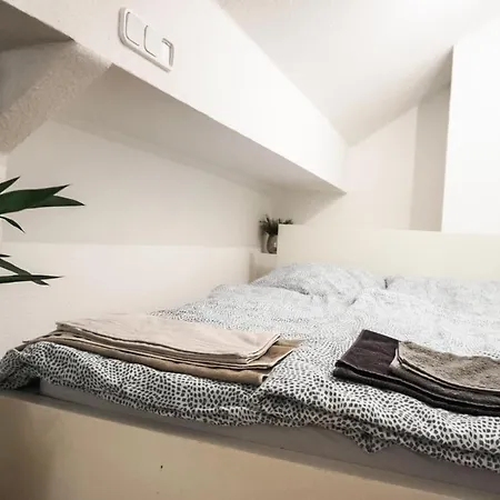 Surfer Loft With Ac And Sun Terrace Lejlighed